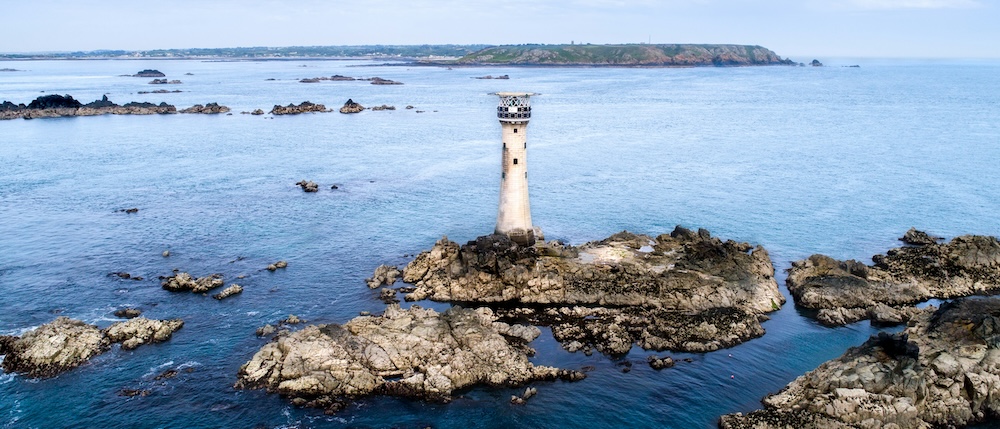 Offshore investment - Hanois Lighthouse - La Forêt, Guernsey